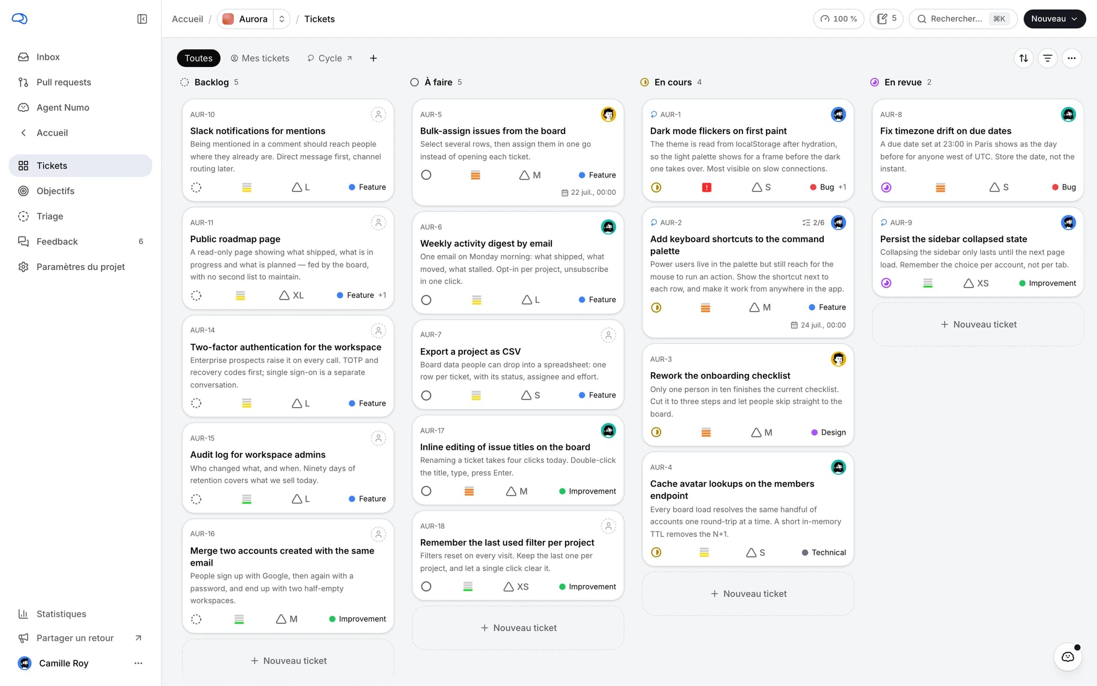 Le board d'un projet minddy : tickets groupés par statut, avec priorités, assignés et badge d'agent.